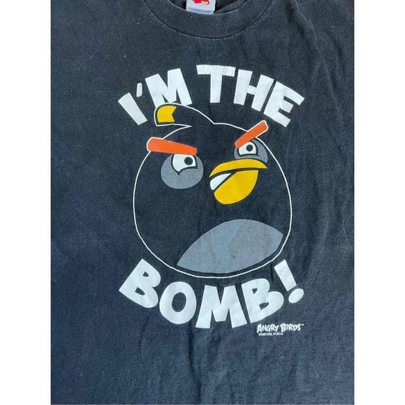 vintage angry birds “i’m the bomb” t-shirt - Picture 2 of 3